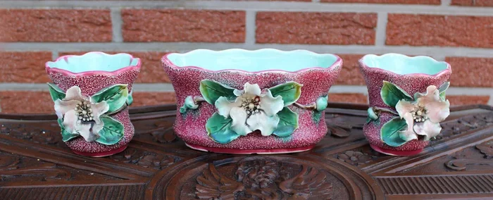 antique barbotine majolica set 3 vases floral decor