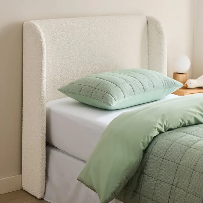 Bailey White Boucle Bedhead