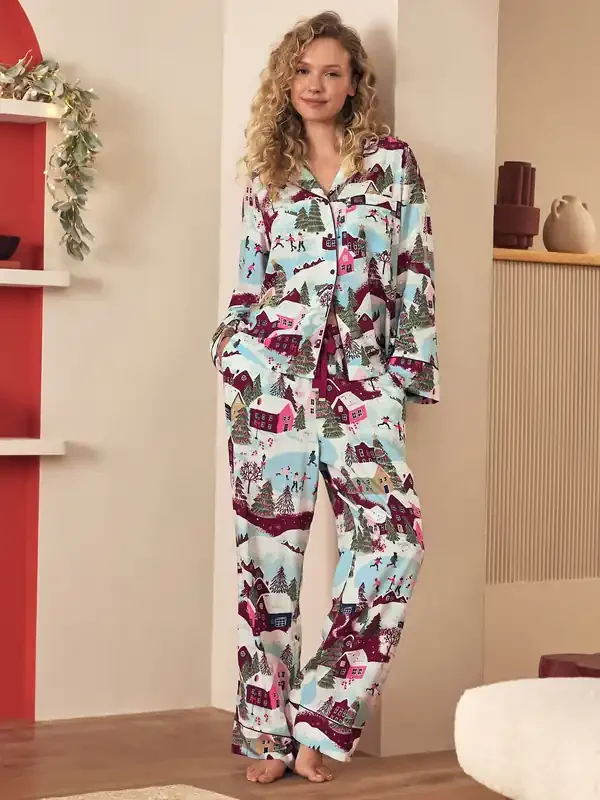 Bath & Body Works Red Scenic Cosy Button Through Pyjamas