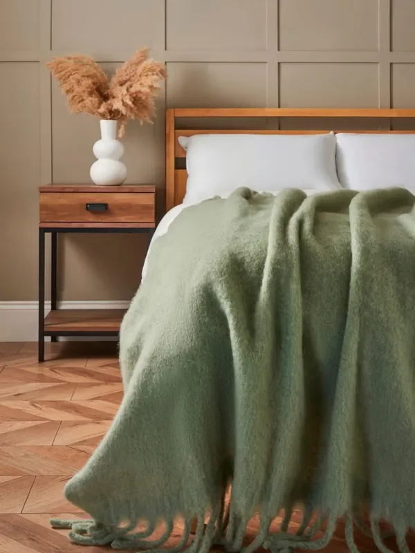 BHS Green Tassle Throw