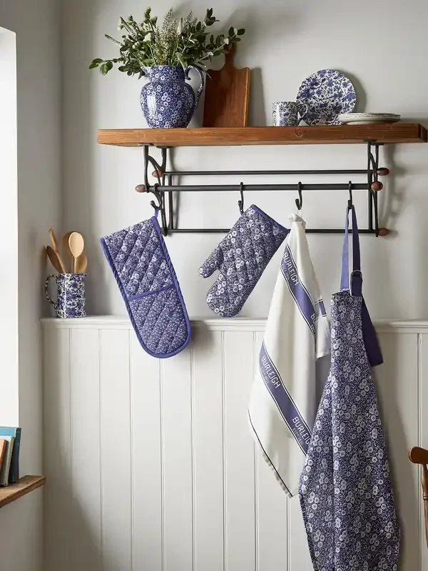 Burleigh X Bedeck Of Belfast Blue Calico Double Oven Gloves