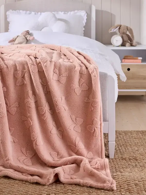 Carved Bow Fleece Throw