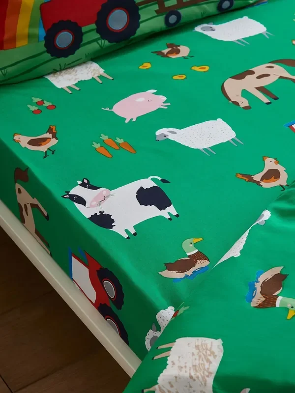 Catherine Lansfield Green Farmyard Animals Fitted Sheet