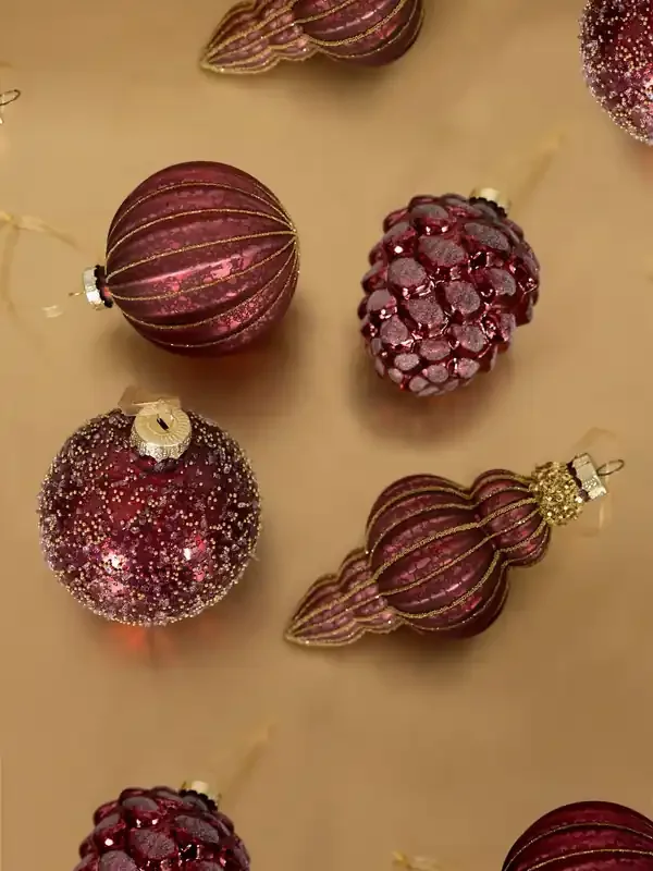 Charles Bentley 12 Piece Burgundy Glass Christmas Bauble Collection
