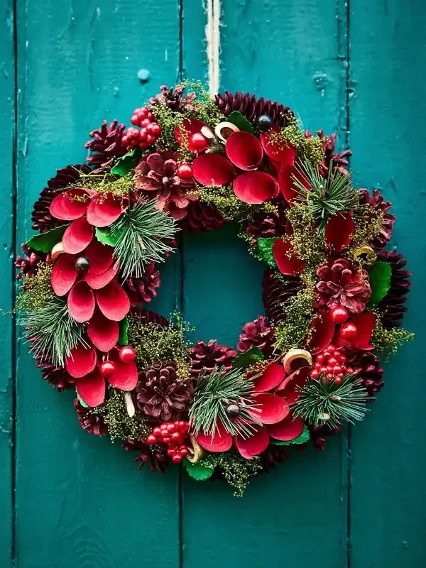 Dibor Cluster Berries 30cm Wreath