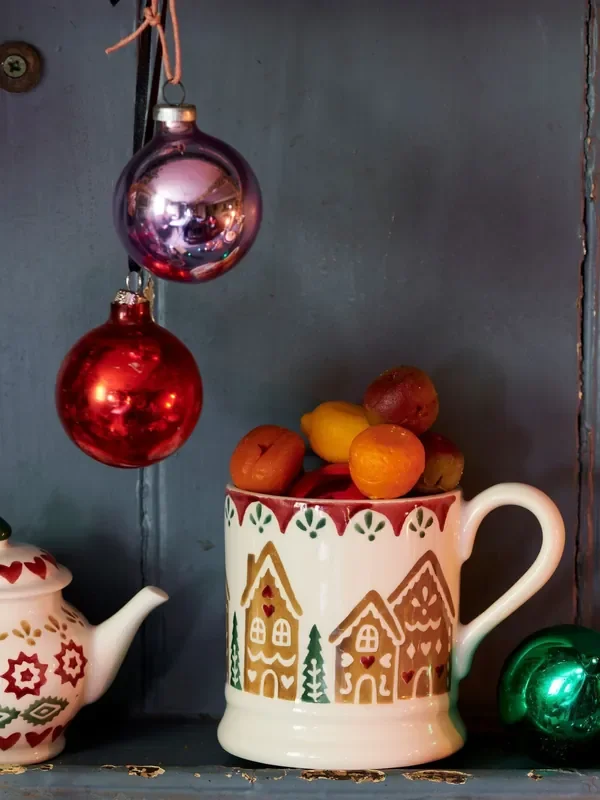Emma Bridgewater Cream Gingerbread House 1/2 Pint Mug