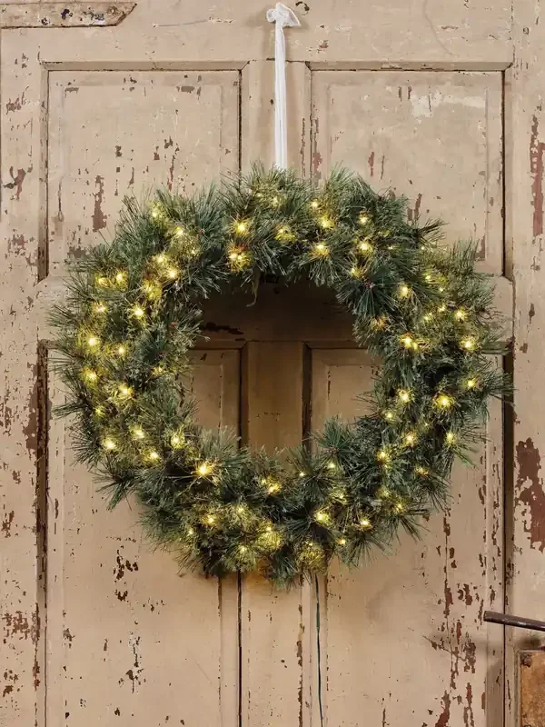 Everlands Green Everlands Cashmere Pre Lit 63cm Christmas Wreath
