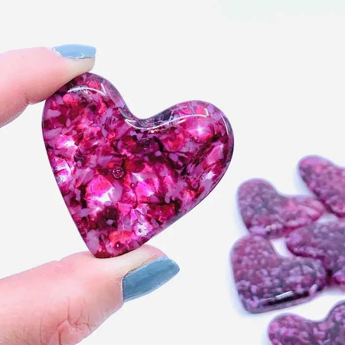 Fused Pocket Heart, Raspberry Ripple