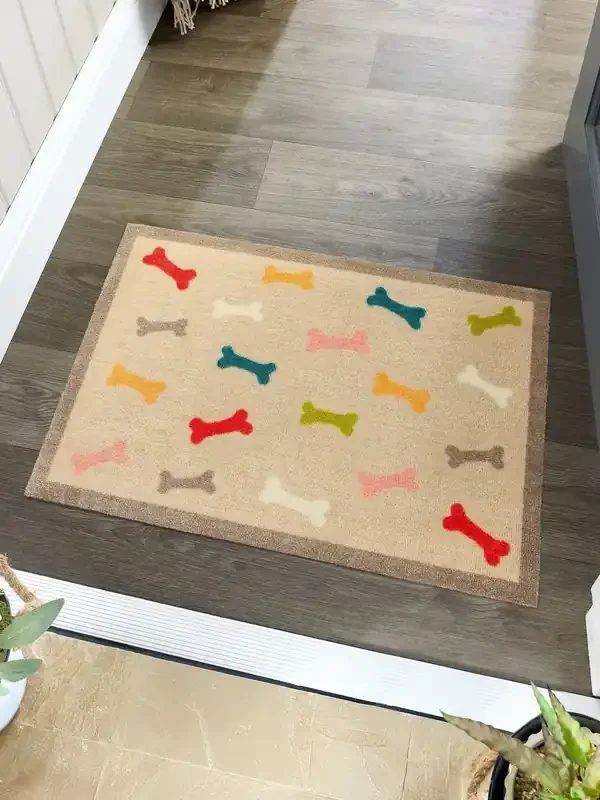 Howler & Scratch Beige Multibones Mat