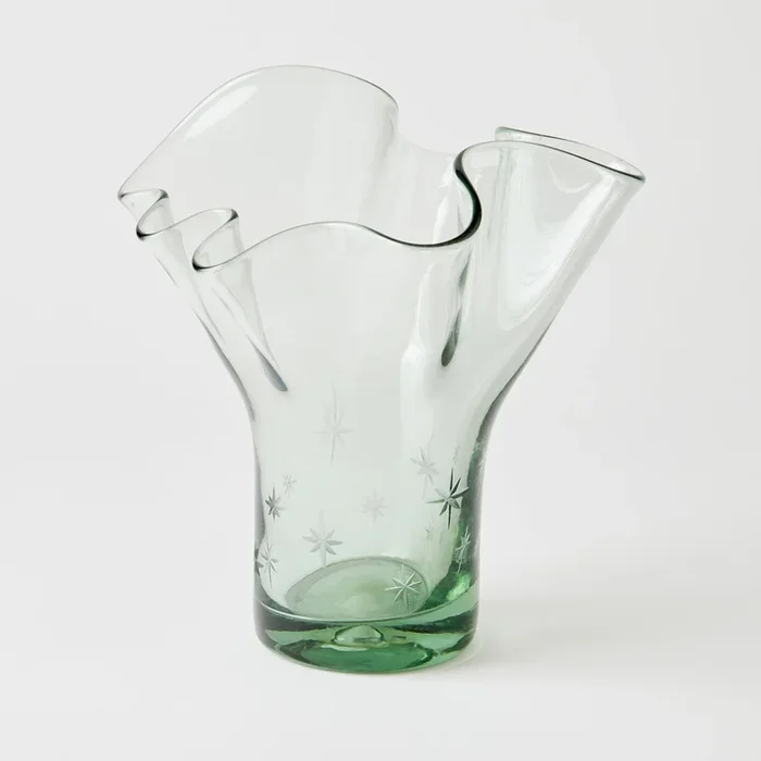 Lettuce Leaf Vase, Clear with Stars