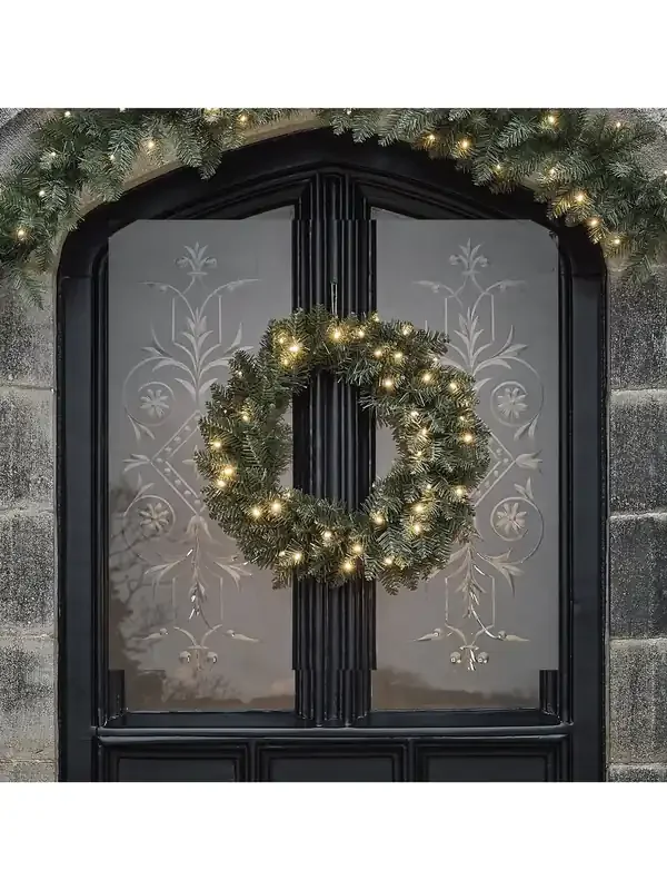 Lights4fun 50cm Pre Lit LED Outdoor Fir Wreath