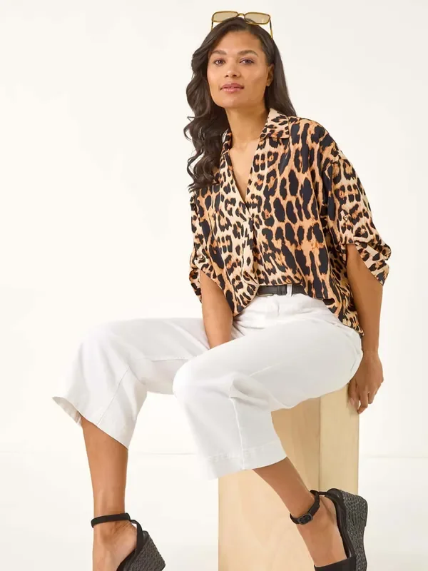 Roman Natural Animal Print Collar V-Neck Blouse