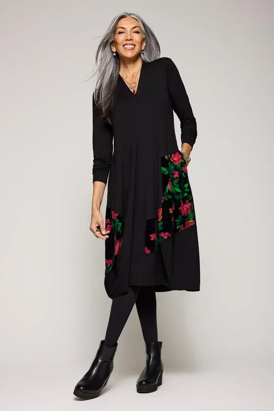 Rosefall Dress – Black/Red