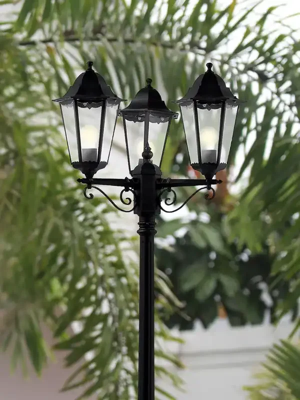 Searchlight Black Luna Outdoor Post Light
