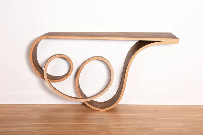Sirocco Console Table – Walnut