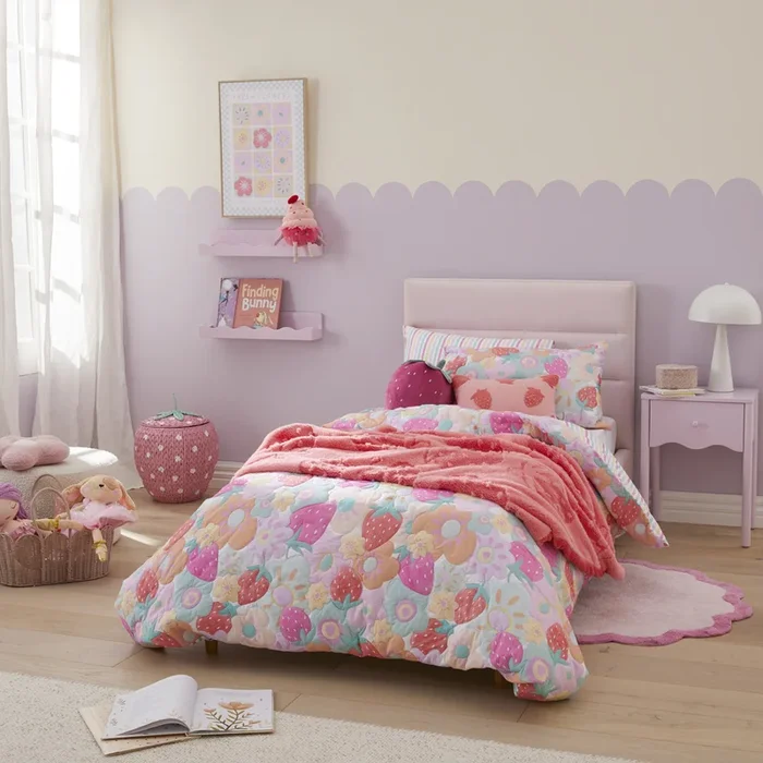 Strawberry Summer Lilac Quilted Quilt Cover Set