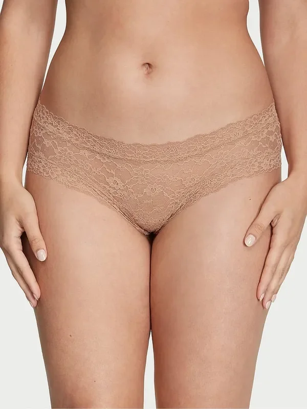 Victoria‘s Secret Praline Nude Cheeky Knickers
