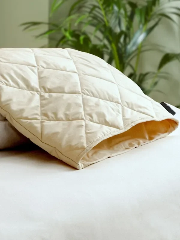 Woolroom Cream Deluxe Washable Wool Pillow Protector