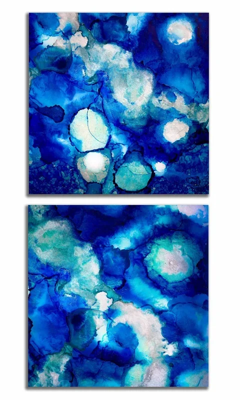 Zaffre, Diptych (2022) Photograph by Lynne Douglas